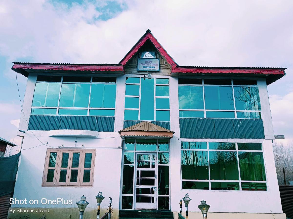 Hotel New Heaven Canal Srinagar  Exterior photo